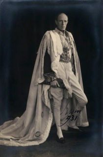 e772d83716679730f7e475f15378e49f--british-nobility-graven